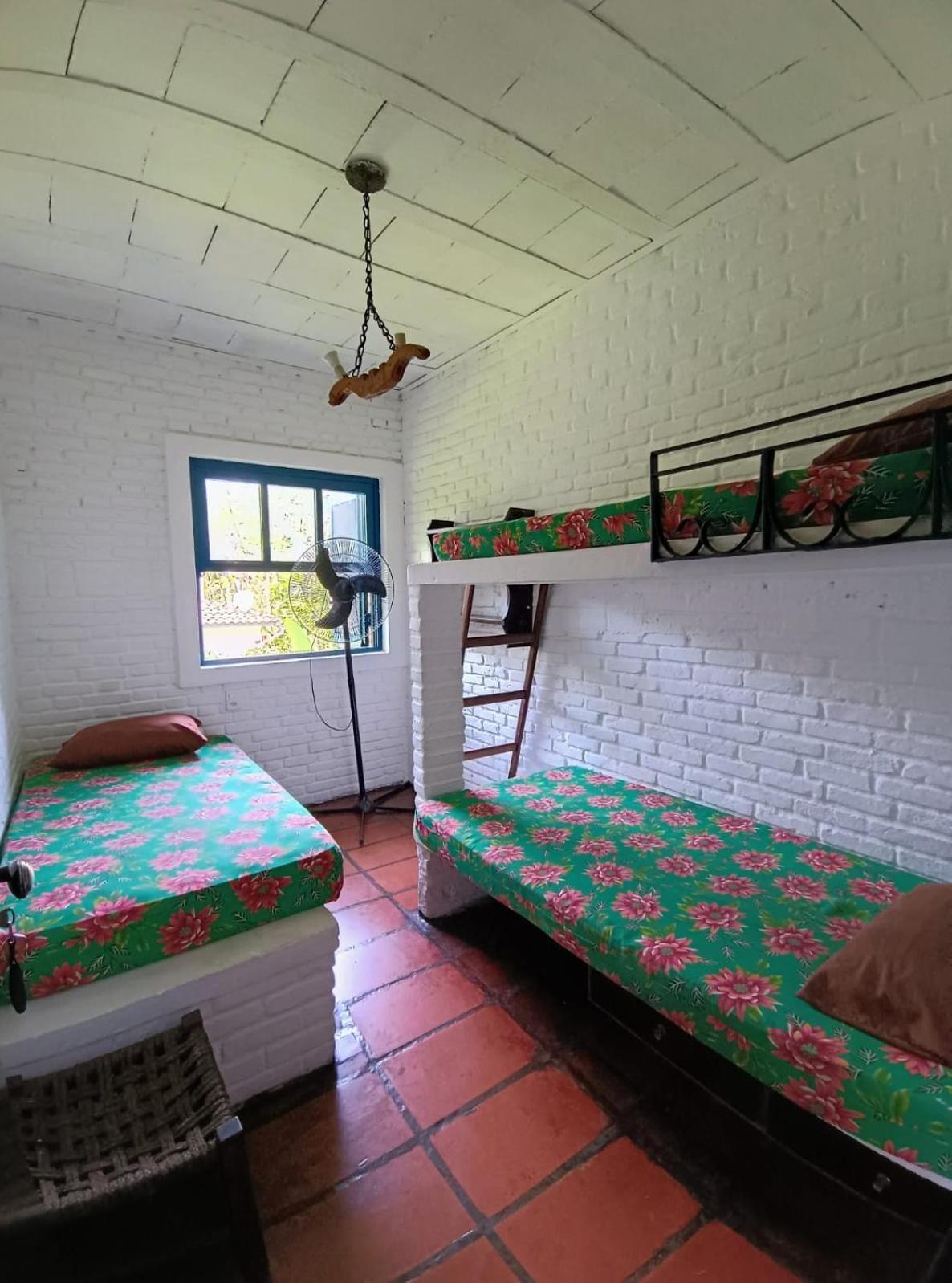 Hostel Terra Das Tribos Убатуба Екстер'єр фото